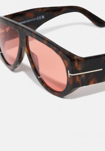 Солнечные очки