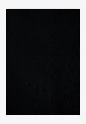 Длинный пуловер