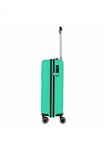 Чемодан на колесах