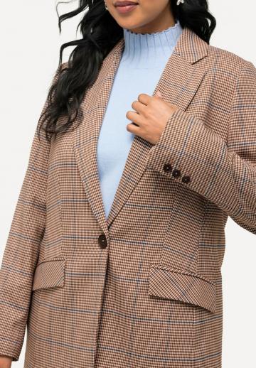 Короткое пальто