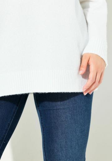 Длинный пуловер