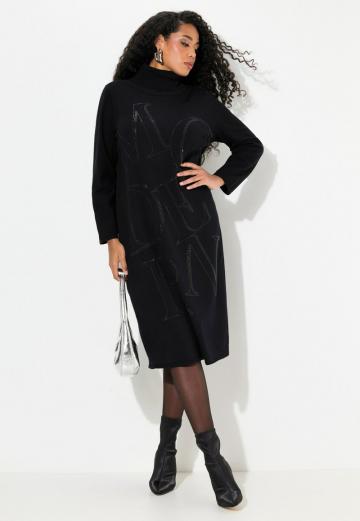 Вязаное платье