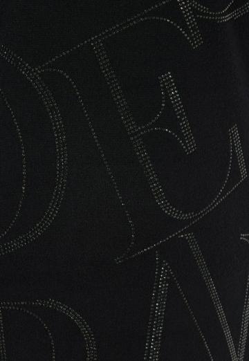 Вязаное платье