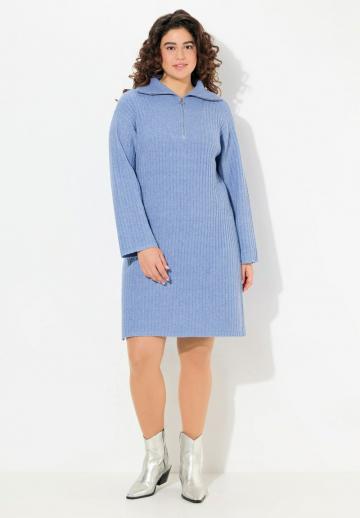 Вязаное платье