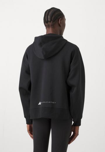 Спортивная толстовка