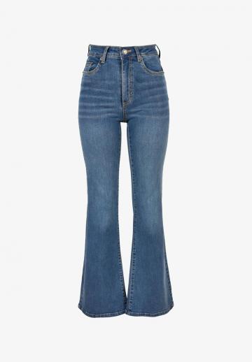 Клешеные джинсы