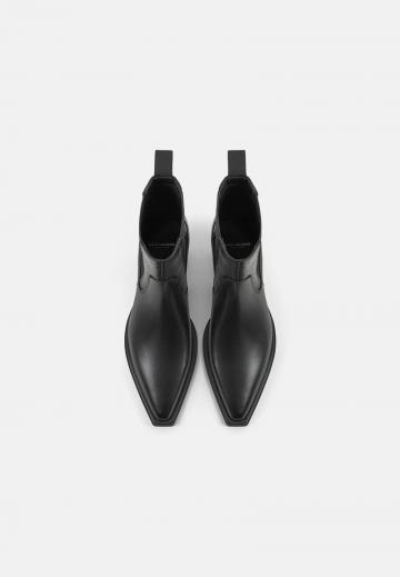 Ботинки челси