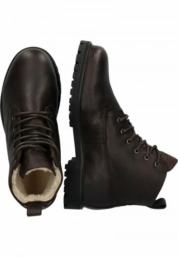 Зимние ботинки