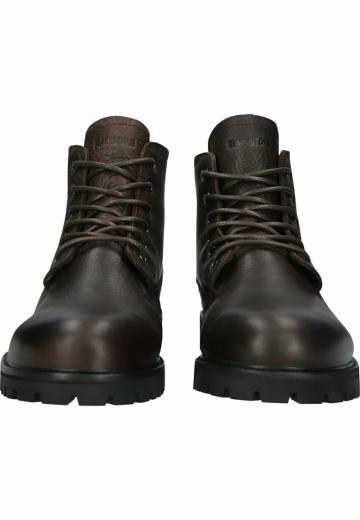 Зимние ботинки