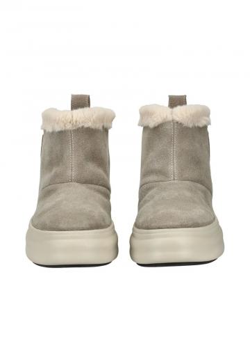 Зимние ботинки