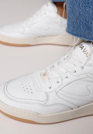 Гандбольные кроссовки