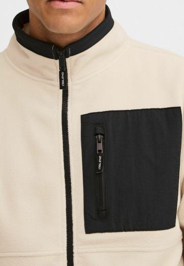 Флисовая куртка