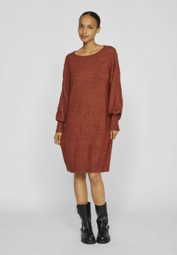 Вязаное платье