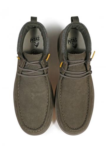 Ботинки на шнуровке