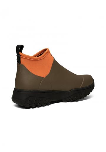 Резиновые сапоги