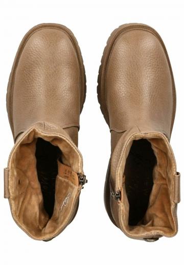 Зимние ботинки