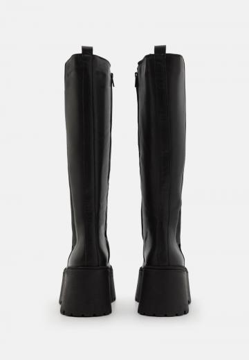 Сапоги на платформе