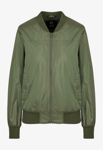 Куртка с накладнымит карманами