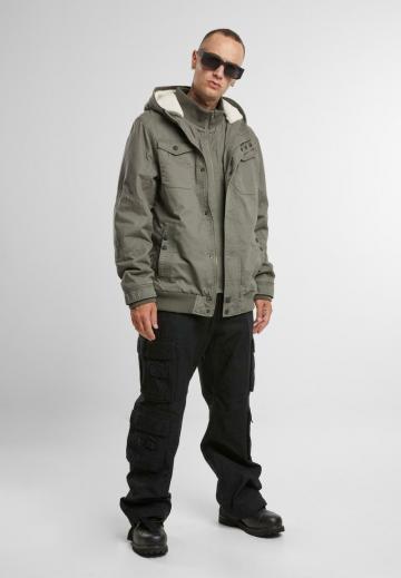 Зимняя куртка