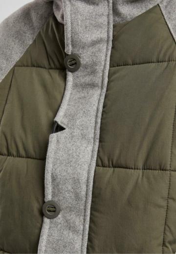 Зимняя куртка