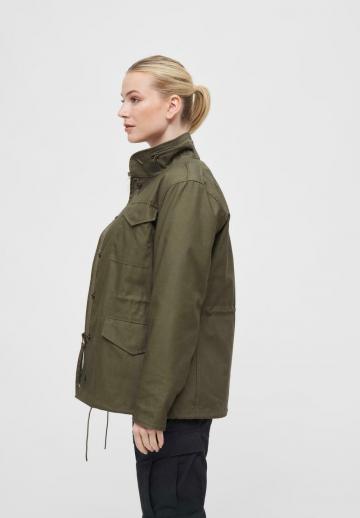 Куртка с накладнымит карманами