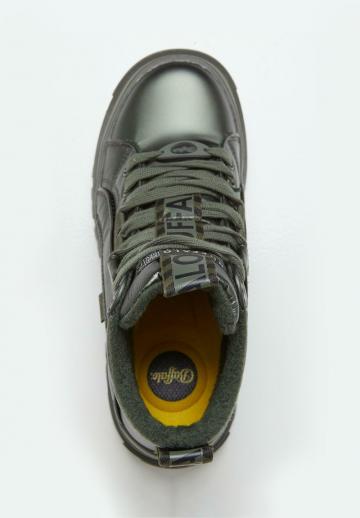 Ботинки на шнуровке