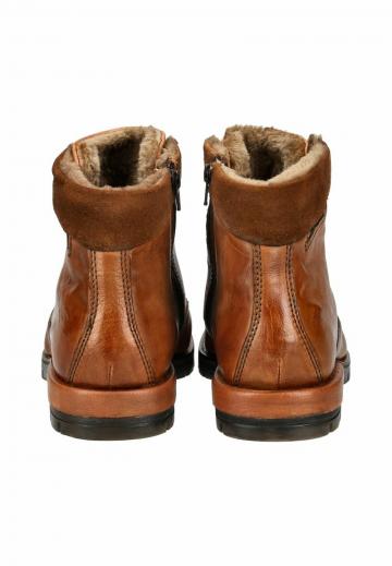 Зимние ботинки