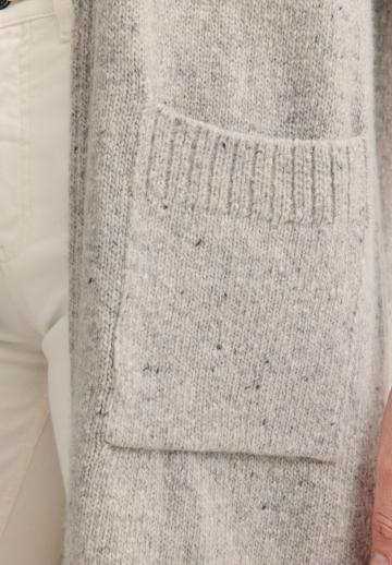 Длинный жилет