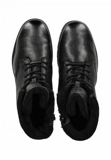 Зимние ботинки