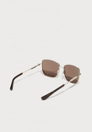 Солнечные очки