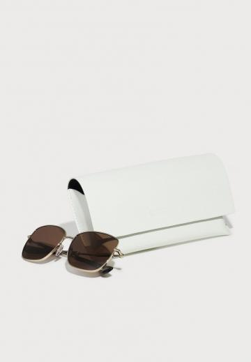 Солнечные очки