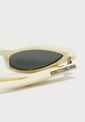 Солнечные очки