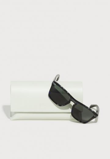 Солнечные очки