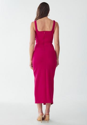 Платье футляр