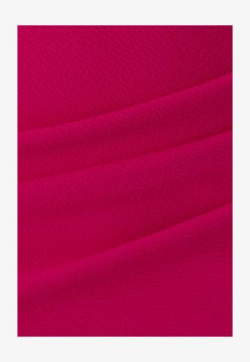 Платье футляр