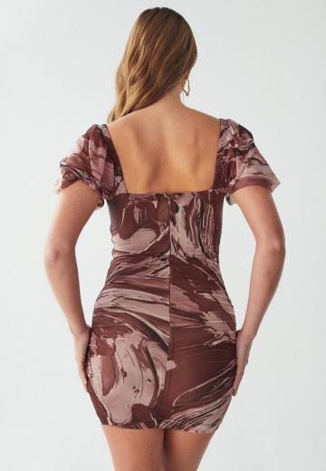 Короткое платье