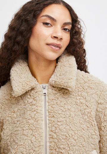 Зимняя куртка