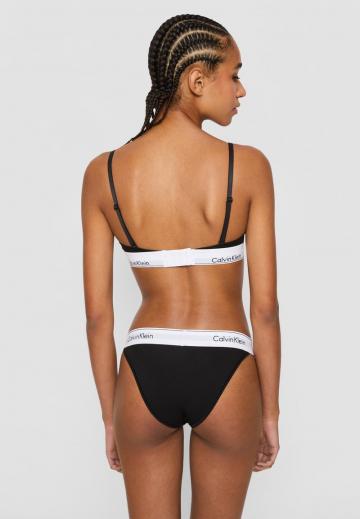 Бюстгальтер без косточек