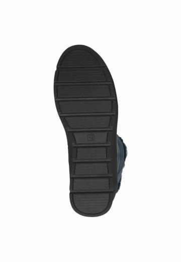 Сапожки на танкетке