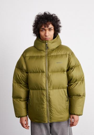 Зимняя куртка