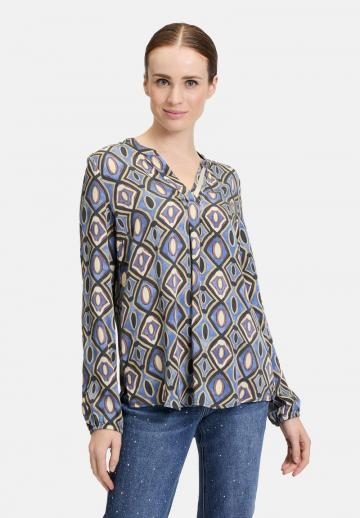 Атласная блузка