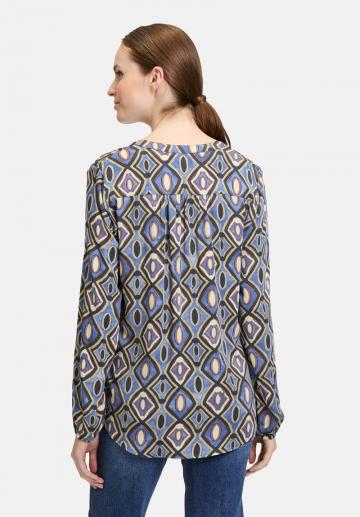 Атласная блузка