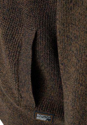 Вязаная кофта