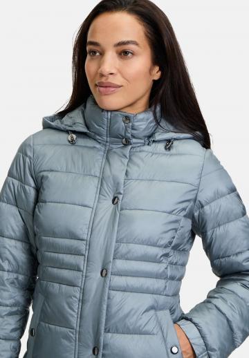 Зимняя куртка