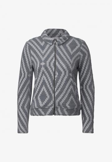 Жаккардовая вязаная кофта