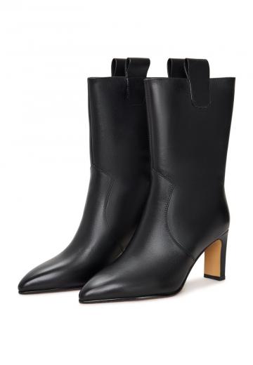 Высокие сапоги