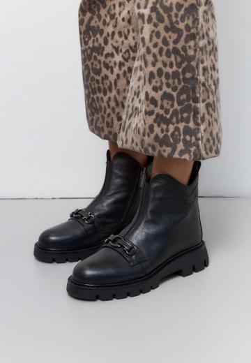 Полусапожки на платформе