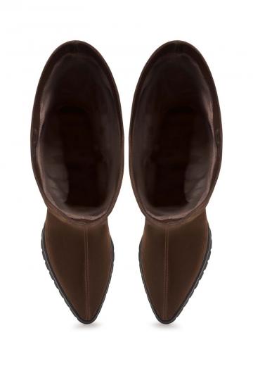 Высокие сапоги