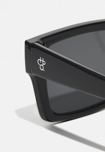 Солнечные очки