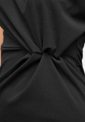 Короткое платье